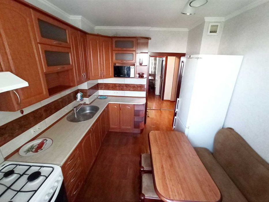 Оренда 3-х кімнатної квартири від власника Мостицький масив Виноградар