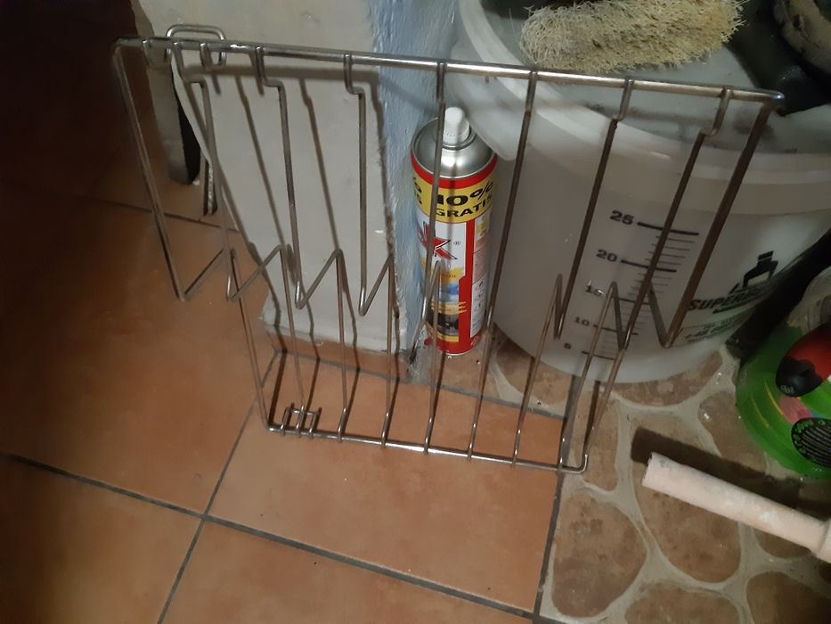 Siatka stojak do czarnej lodowki samsunga typ amerykański