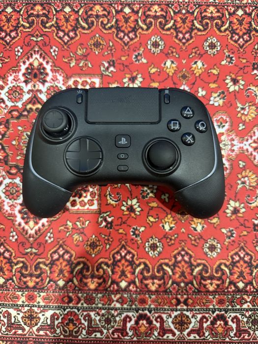 Геймпад Raizer Wolverine V2 Pro (PS5 / PC)