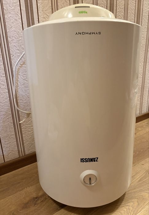 Бойлер Zanussi, тен робочий, 80 літрів