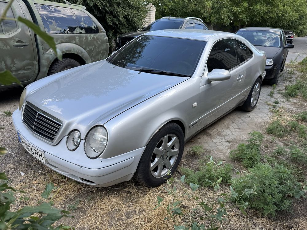 Mercedes clk 200
