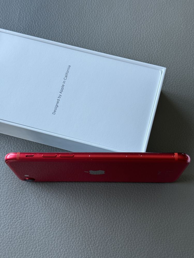 iPhone SE 2020 RED 64 GB A2296