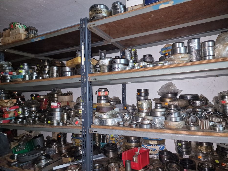 Łożyska tocze różne rodzaje!! Leżaki magazynowe!!