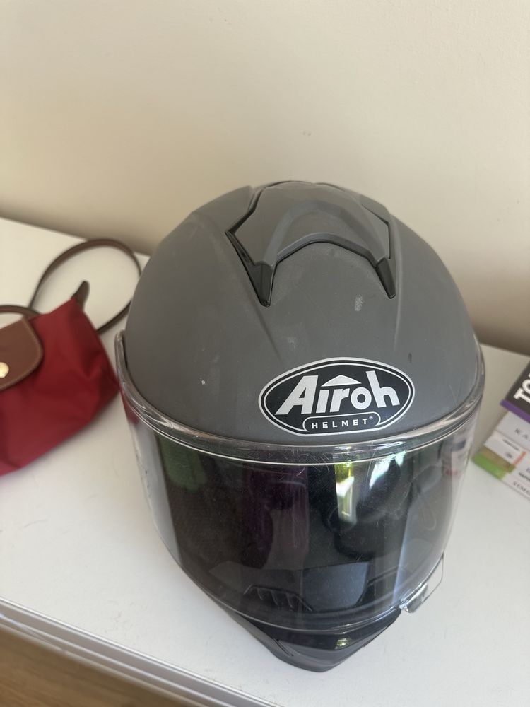Capacete Feminino Airoh – Tamanho XS (53-54 cm)