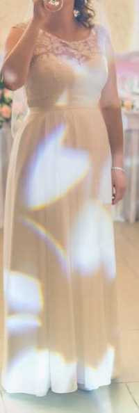suknia ślubna Hadassa Gale z welonem