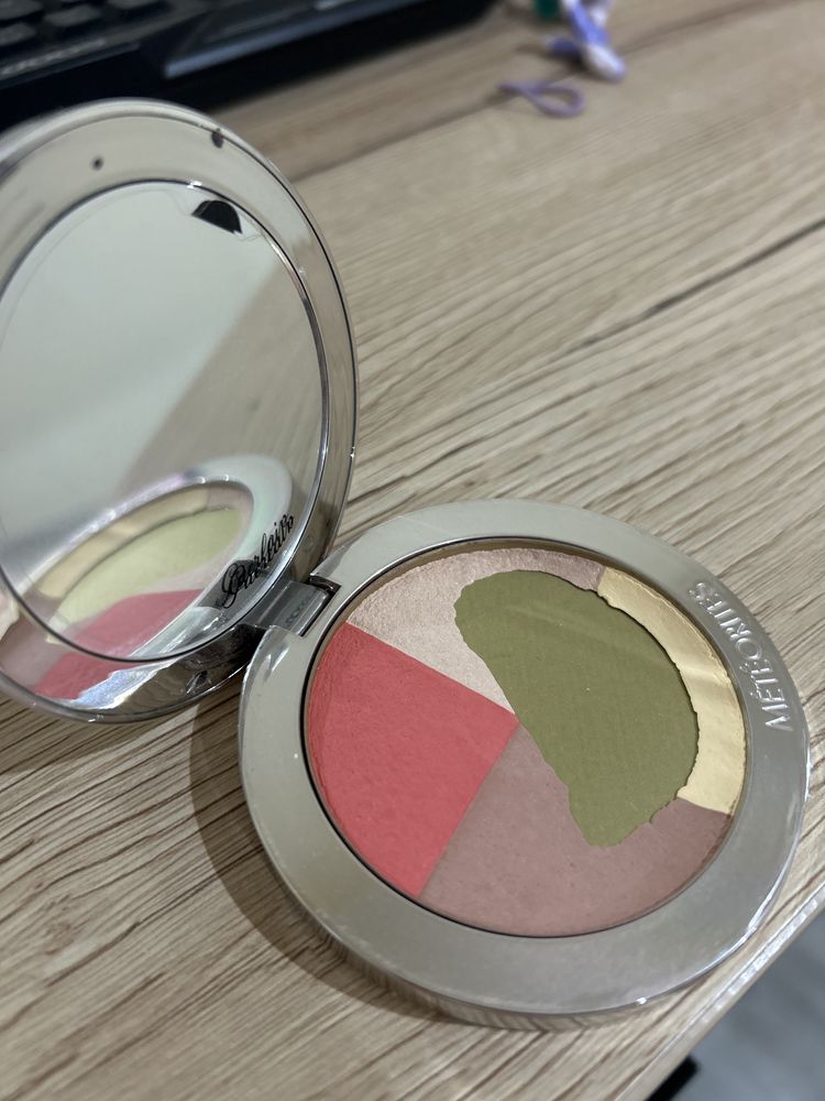 Puder guerlain meteorites