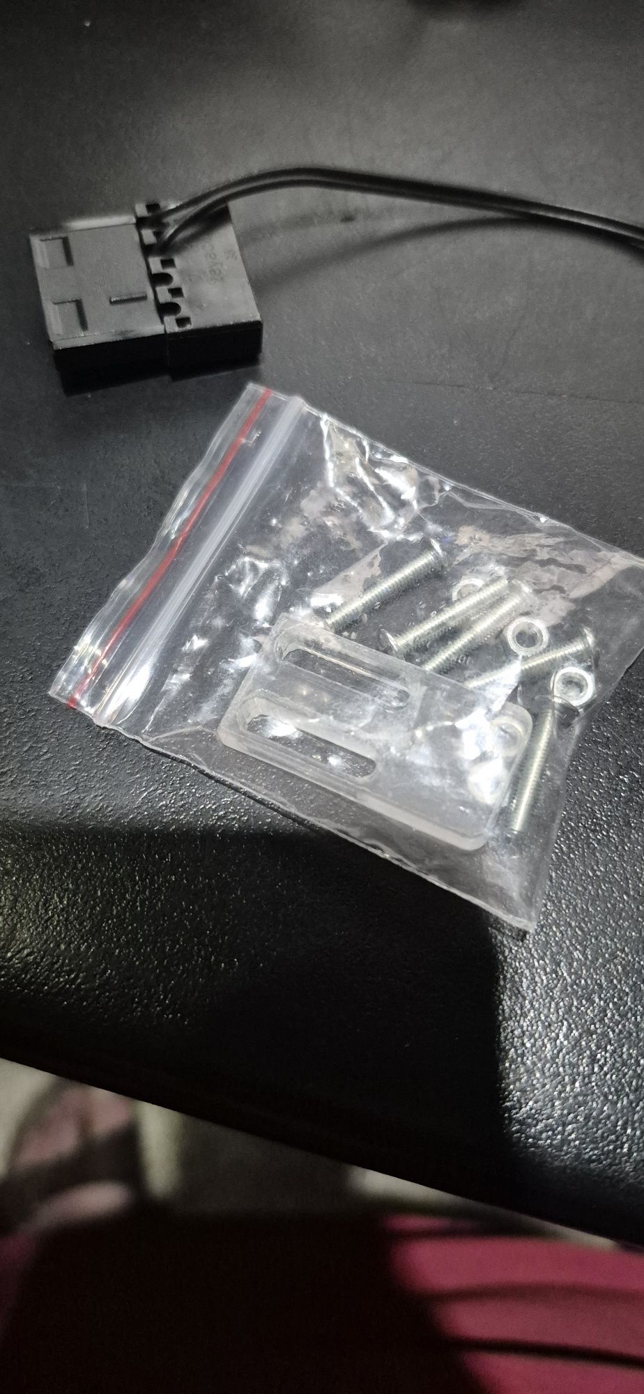 Wspornik karty graficznej GPU holder