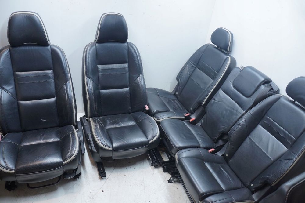 wnętrze fotel przód tył komplet czarna skóra 7os r design volvo xc90
