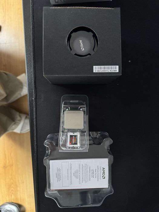 Procesor AMD Ryzen 5 3600XT BOX + Nowe chłodzenie