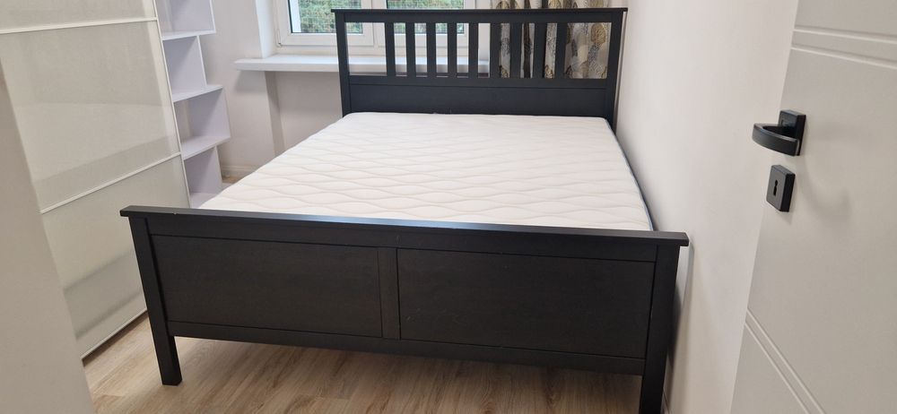 Rama łóżka Hemnes Ikea 160 x 200 z dnem