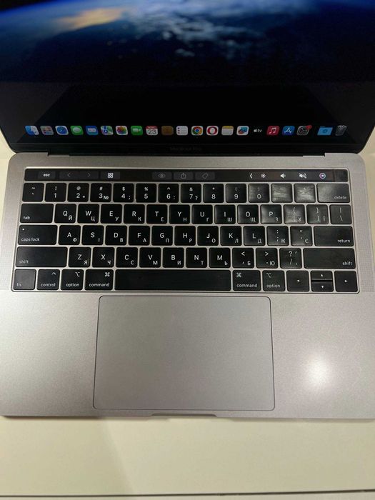 MacBook Pro 13″ (2019) | Intel Core i5 | 8 GB RAM | 128 GB SSD