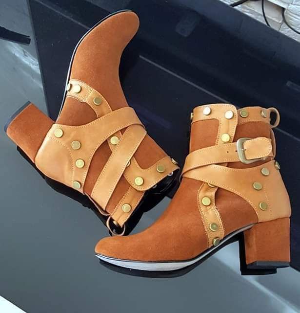 Eleganckie botki camel skóra naturalna