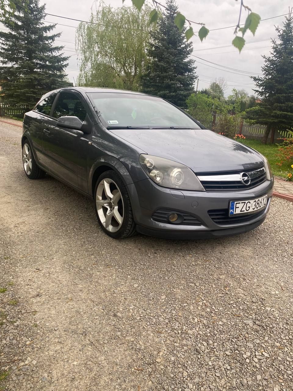 Opel Astra H GTC 1.8 benzyna