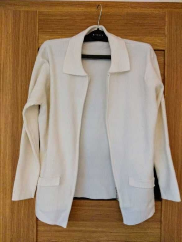 sweter rozpinany biały rozm. 38-40