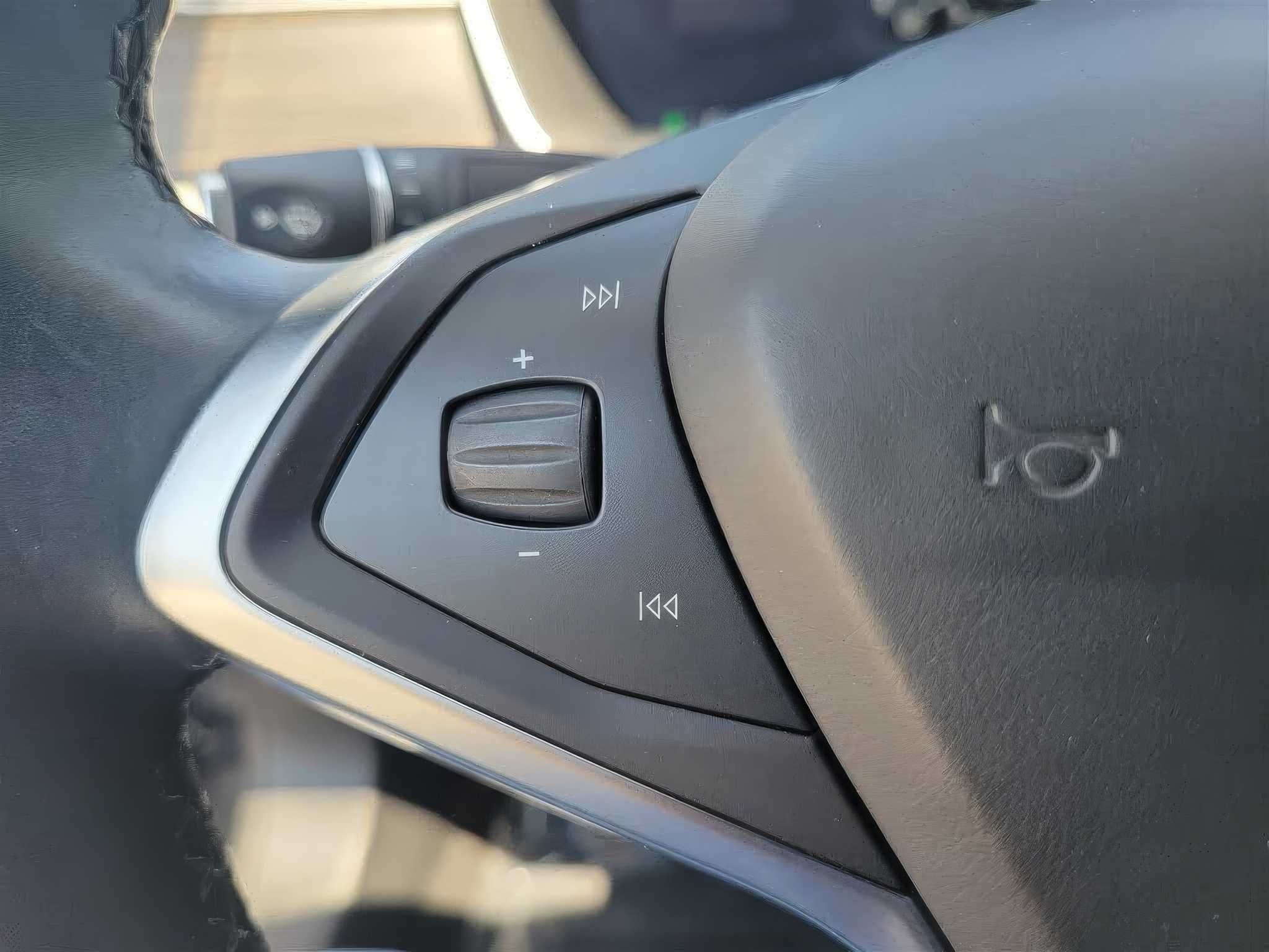 2016 Tesla Model S 70D