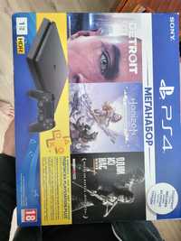 Продам Soni Playstation 4 +3 гри