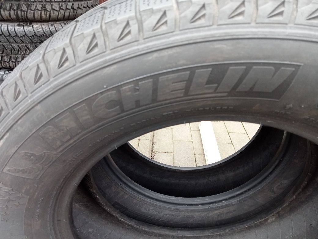 2x Opony Używane 225/65R17 Całoroczne Michelin