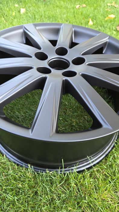 Felgi Toyota 18 x 7,5J ET45 5x112 czarna satyna