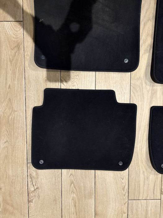 Dywaniki welurowe wycieraczki BMW e46 czarne oryginalne komplet