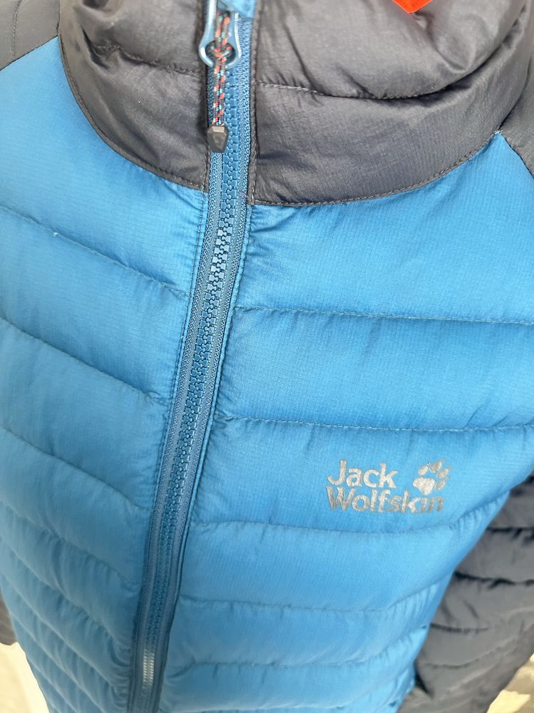 Пуховик Jack Wolfskin