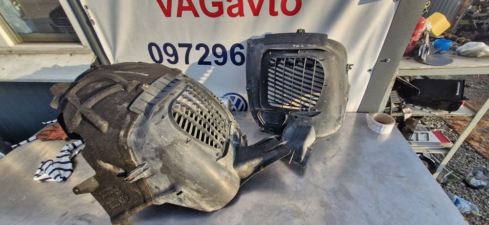 Підкрилки, локери передні VW Touareg NF 7p 10-18р