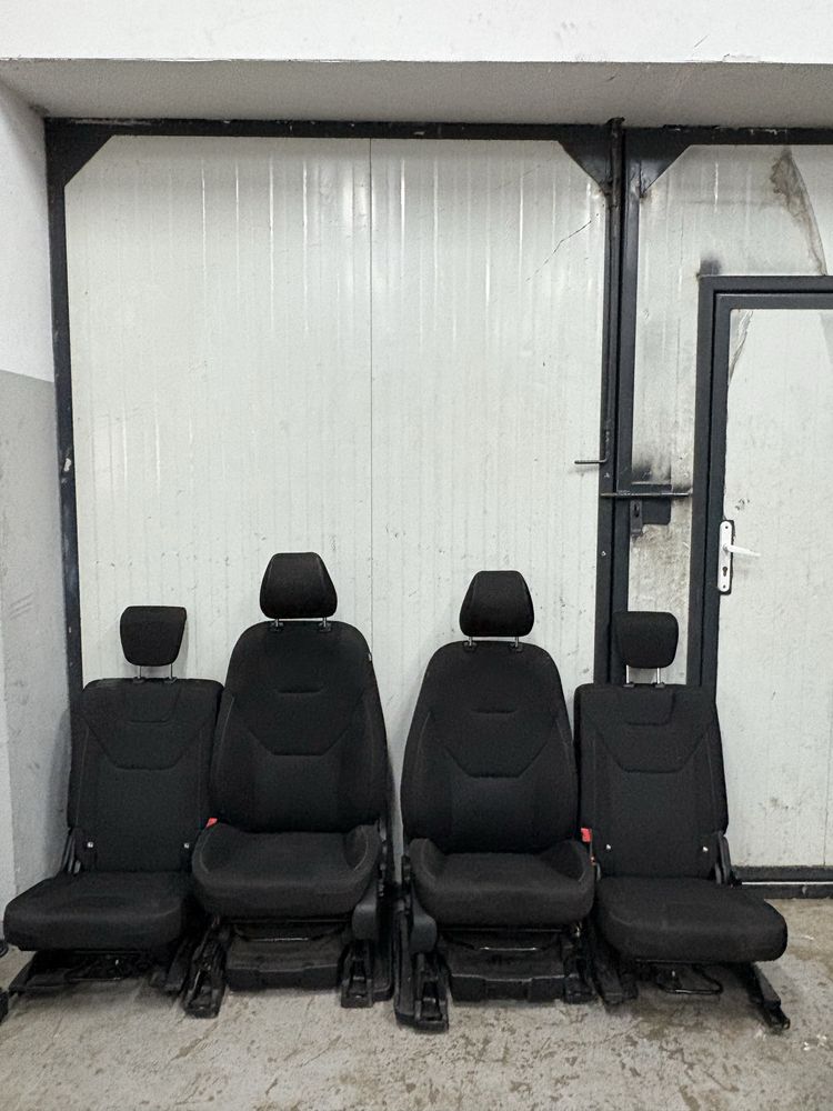 Fotele Ford S-MAX MK2