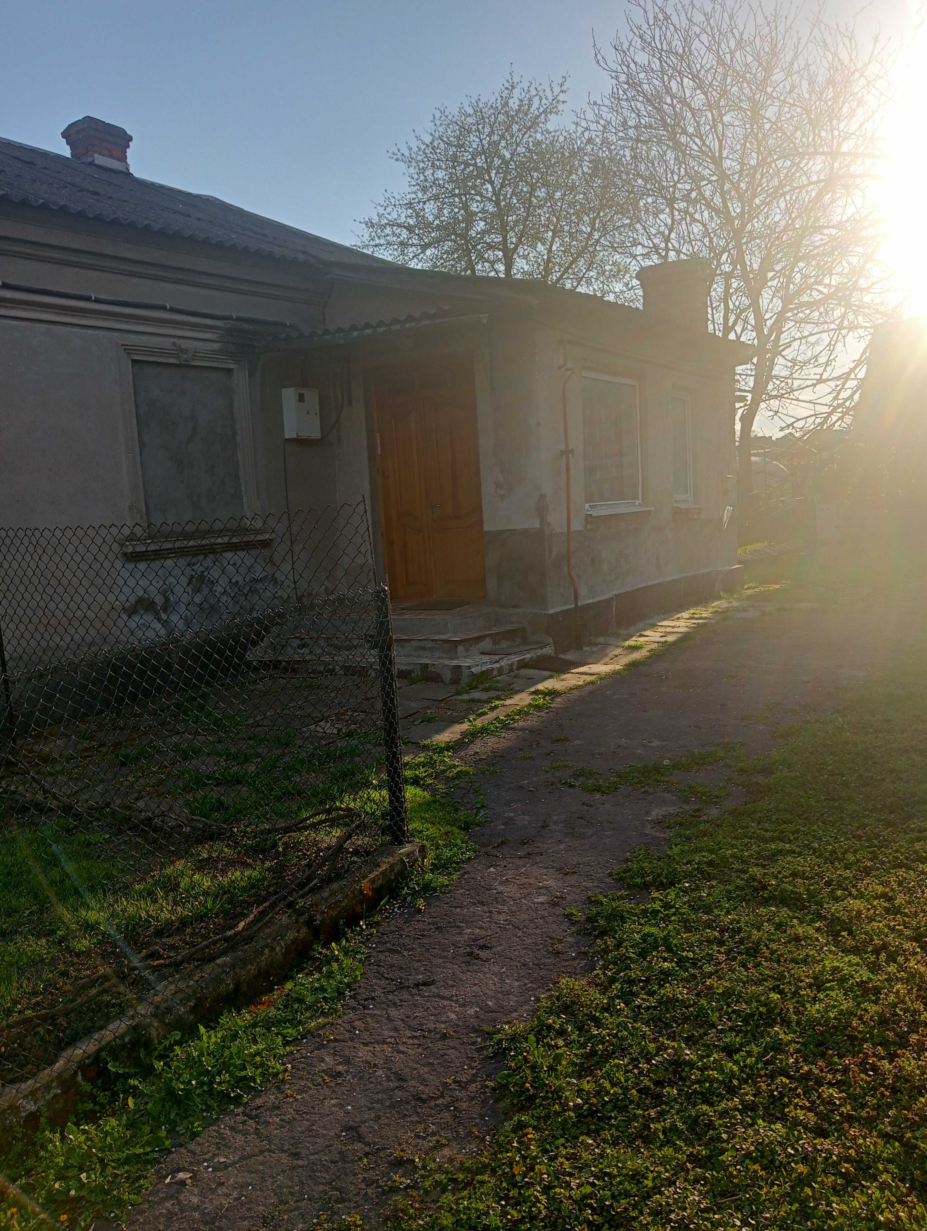 Продаж будинку ,село Смиківці