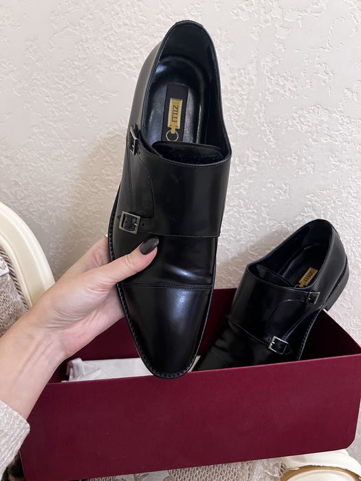 продам мужские кожанные туфли Zilli