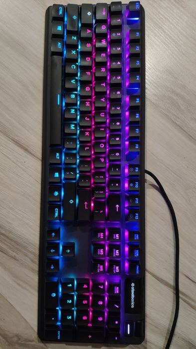 Klawiatura Steelseries Apex 5