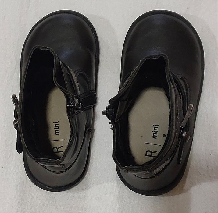 Botas Pretas Menina, T24