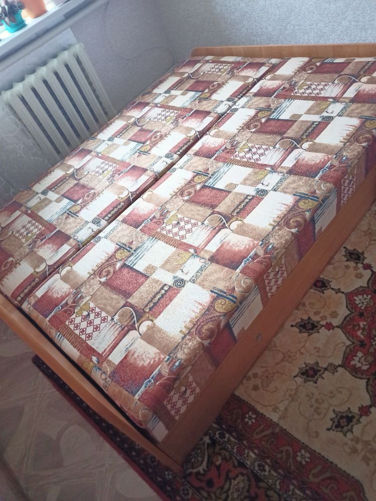 Продам кровать двуспальную