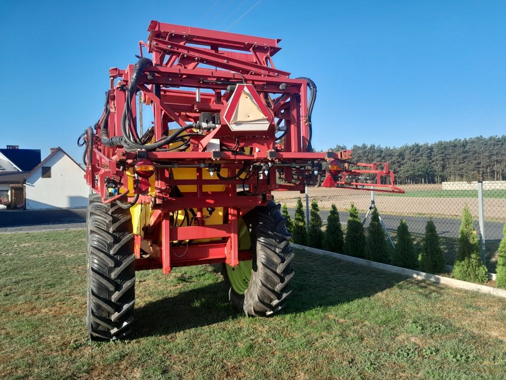 Opryskiwacz kverneland Dynamic 1  3600L Rau