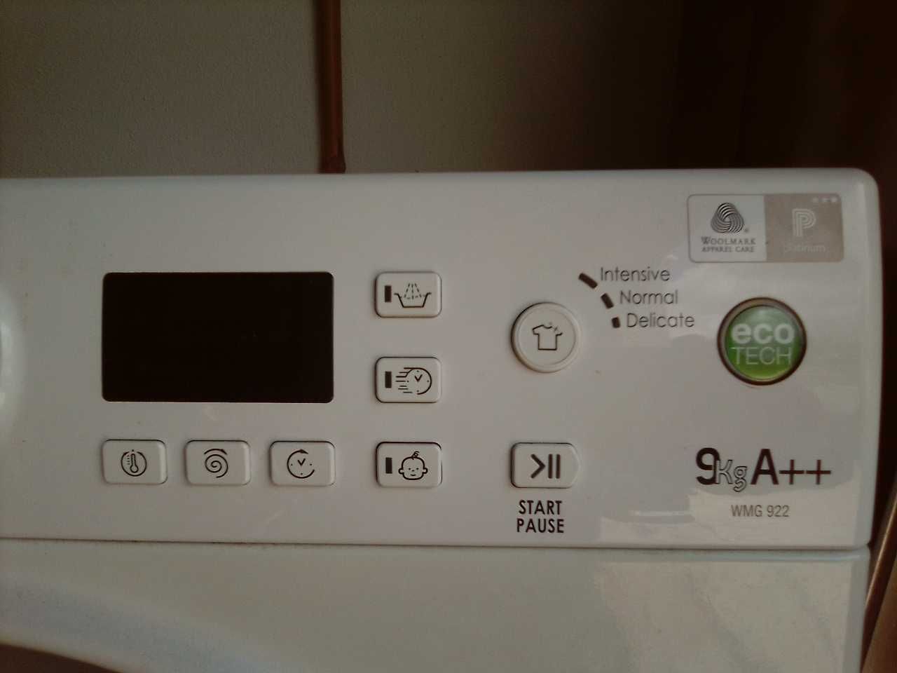 Hotpoint Ariston WMG 922 _ Maquina de Lavar Roupa 9kg - Venda de Peças