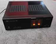 Potężna końcówka mocy Sansui B 2101
