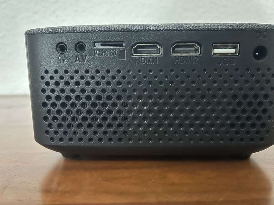 Projetor PRIXTON Lumière (5000 lúmens - HD - LED)