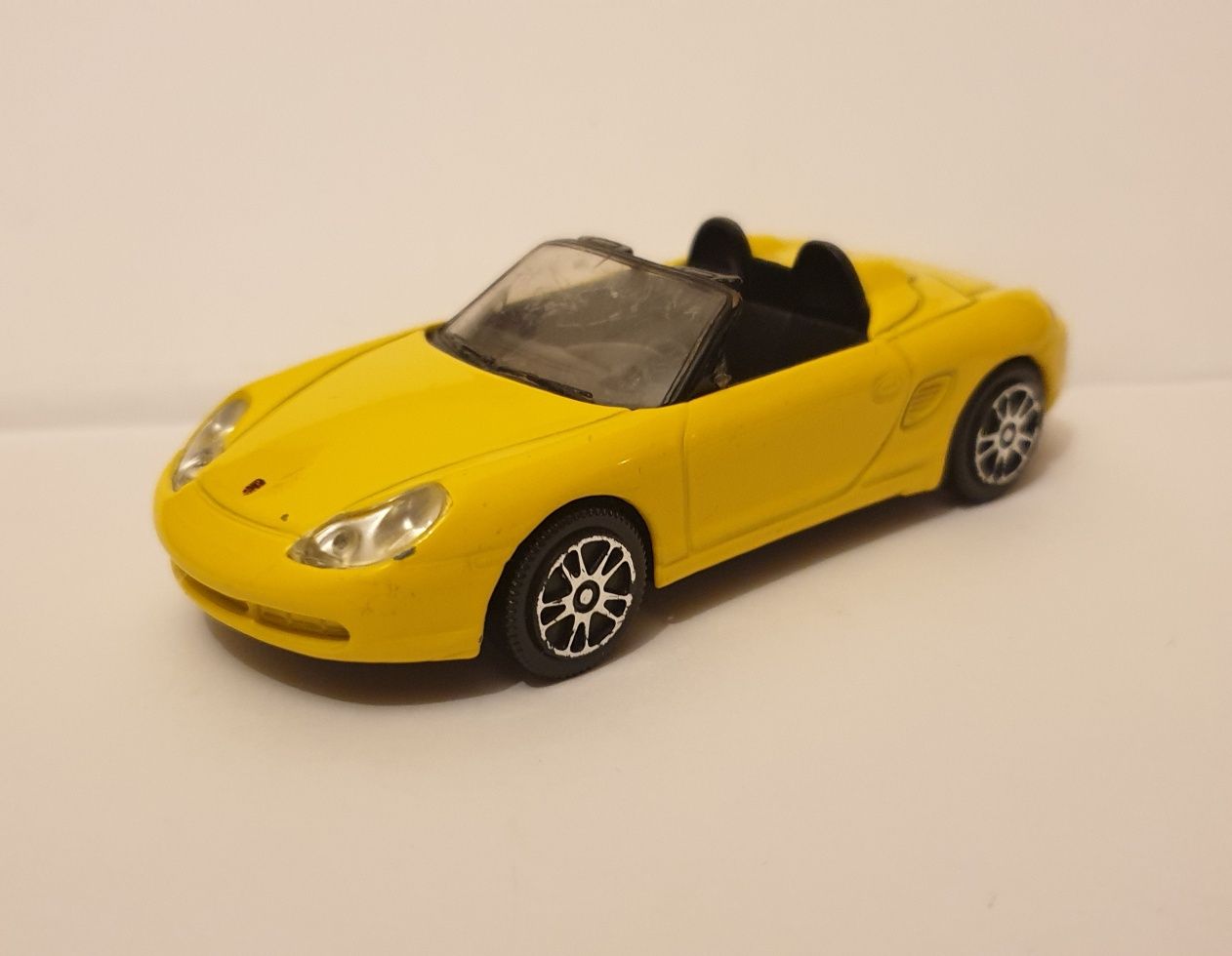 Joy City Ind Ltd Porsche Boxster 1/43 bburago maisto solido