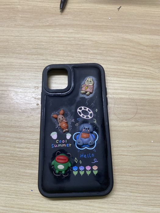 Цей чехол на 11 iphone