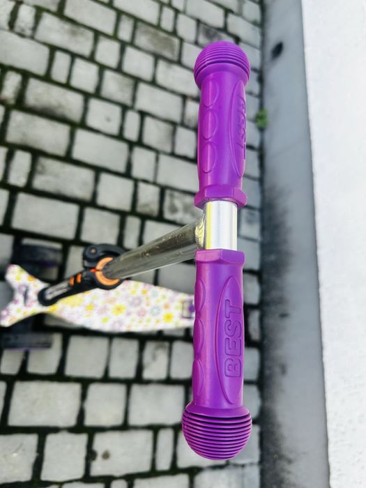 Самокат дитячий(дівчинка)