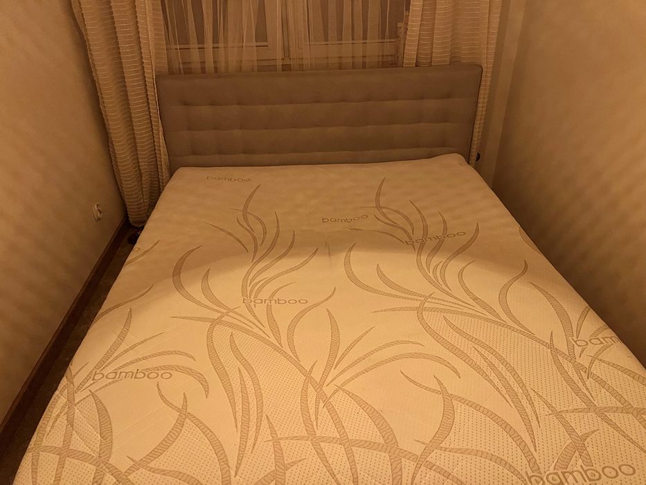 Łóżko sypialniane