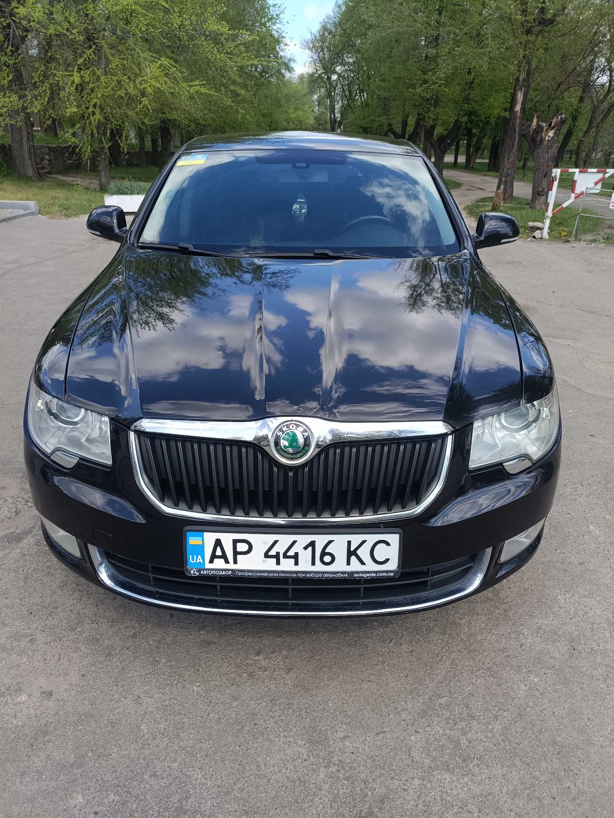 Продам Skoda Superb 2012