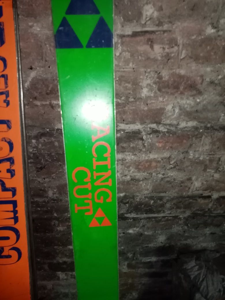 Stare narty z PRL