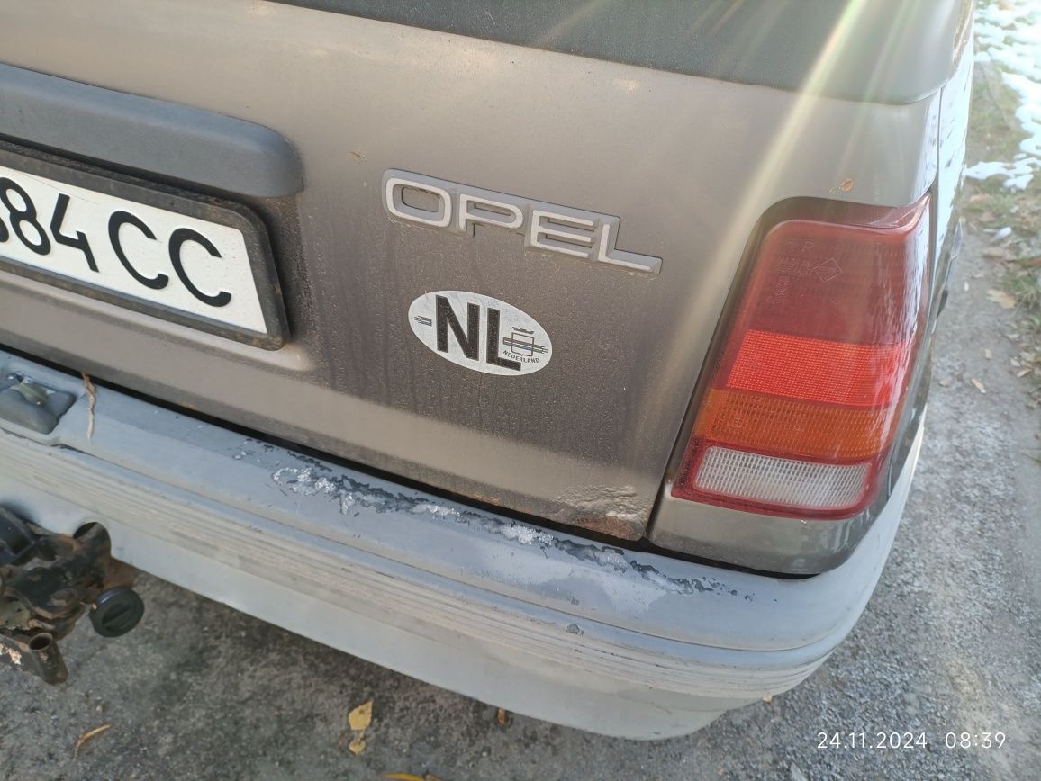 Опель кадет/Opel Kadett 1987