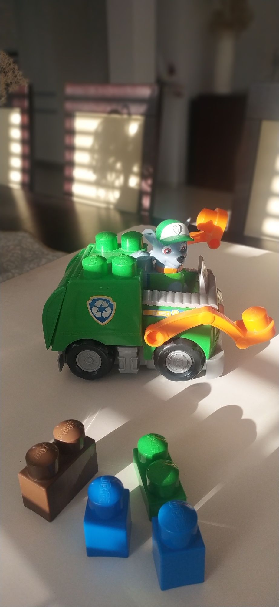 Psi Patrol śmieciarka Rocky