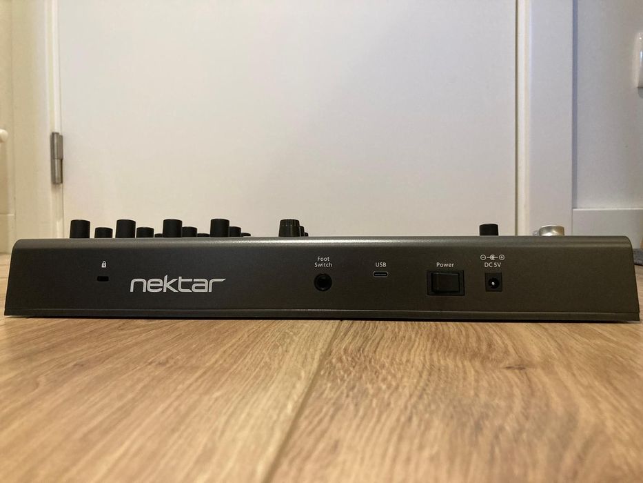 Controlador Nektar Panorama CS12