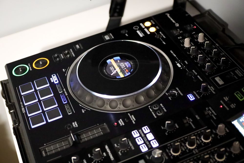 Kontroler DJ Pioneer XDJ-XZ + Case Jak Nowy