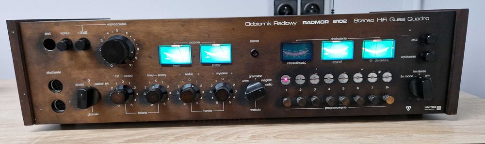 Radmor 5102 Stereo HiFi Quasi Quadro - Brązowy