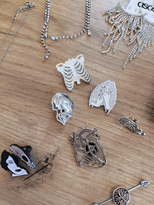 Zestaw biżuterii różne marki, Oriflame, pandora, srebro, stał chirurgi