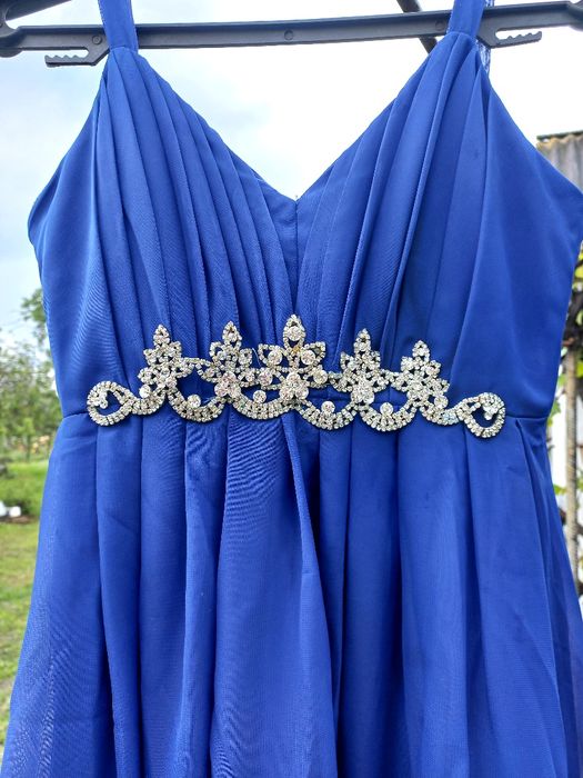 Плаття на випускний