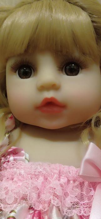 Нова велика лялька.