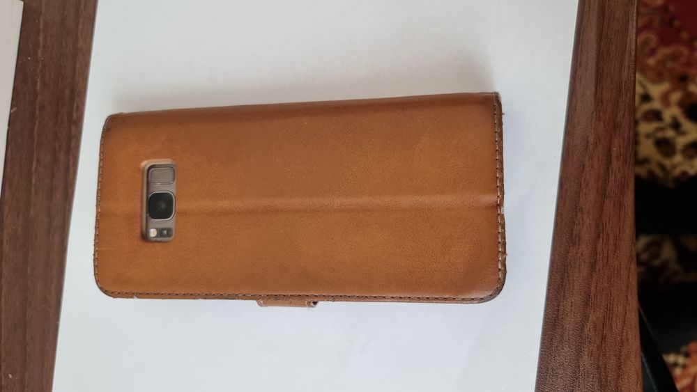 Мобильний на запчастиниSAMSUNG S8+